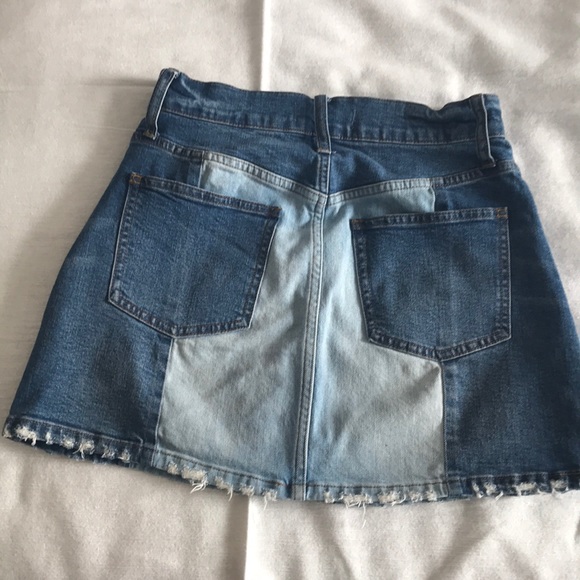 Madewell Denim Skirt - Picture 3 of 4